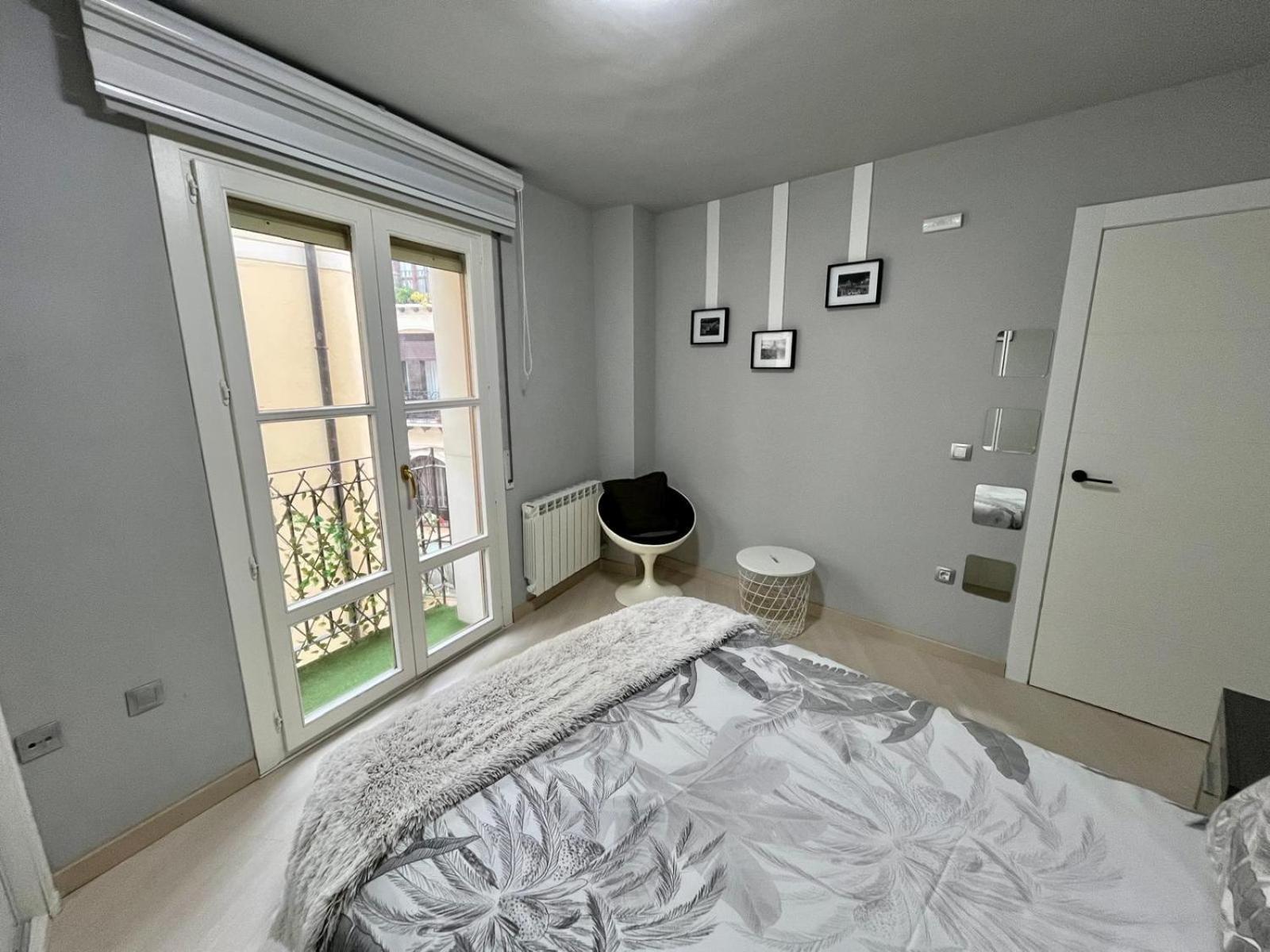 L&D -Parking Incluido- Apartment Tudela Exterior photo